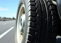 detalhe no pneu
